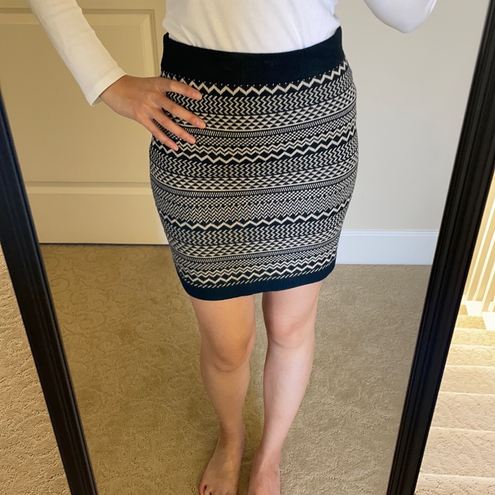 Patterned skirt